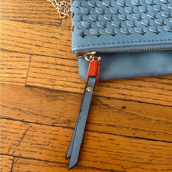 Urban Expressions Neela Woven Flap Clutch - Picture 6 of 10